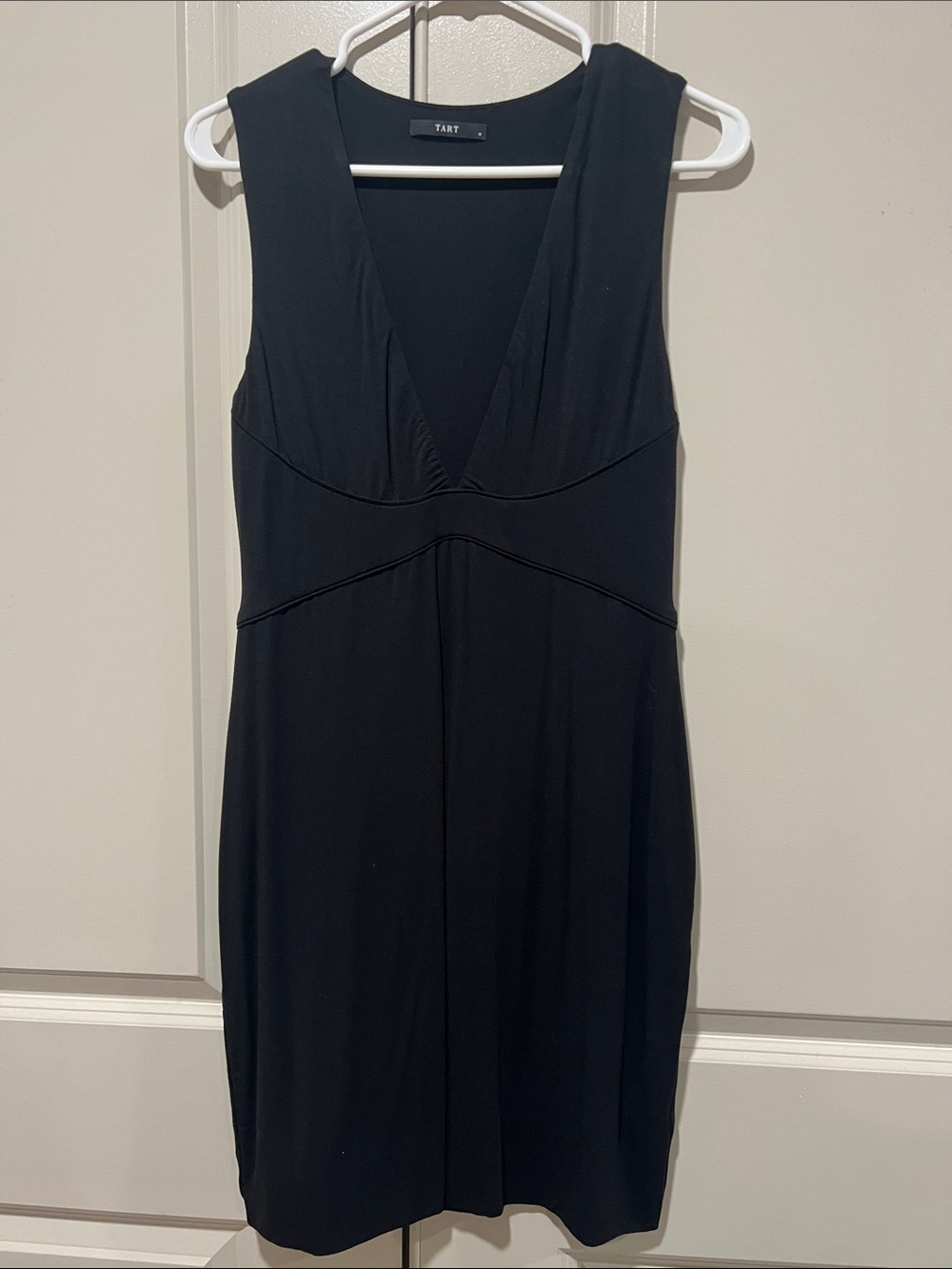 Tart Black Sleeveless V-Neck Mini Dress SZ M